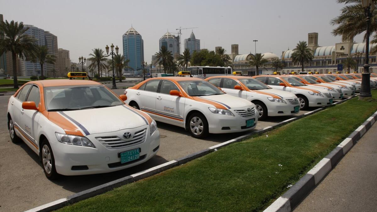 News: UAE taxi drivers rewarded with up to Dh3,000 for maintaining a one-year clean record of no traffic fines or complaints