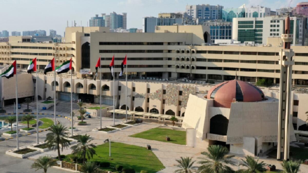 Abu Dhabi conducts 5-day operation targeting illegal partitions and unlicensed rooms for rent in UAE crackdown