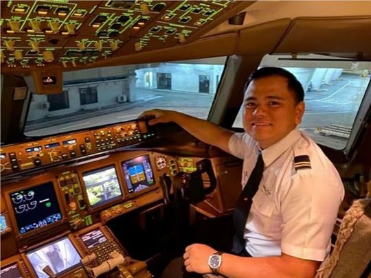 Airlines in the Philippines seek to recruit 1,500 fresh pilots.