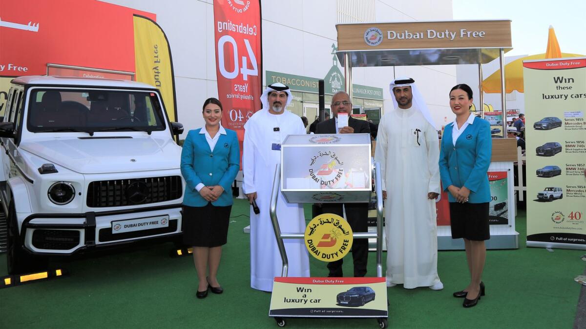 Pakistani Man Wins Luxury Car in Dubai Duty Free Finest Surprise Draw at Airshow – News Update