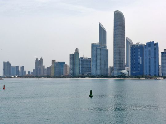 Rephrase the title:Abu Dhabi freehold property owners saw 6% drop in service, community charges in 2023