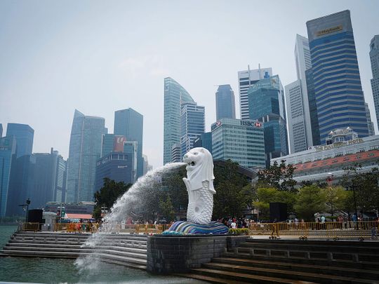 Rephrase the title:China, Singapore to start mutual 30-day visa-free entry