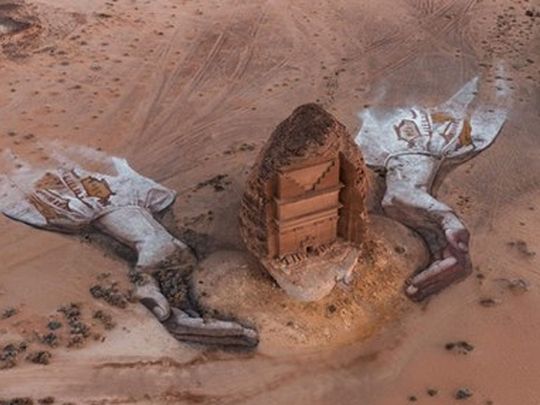 Rephrase the title:Saudi Arabia: Why landmark piece in AlUla will disintegrate in weeks