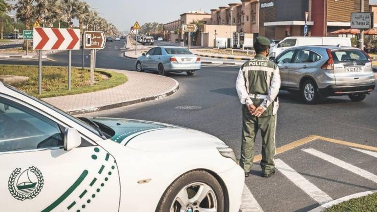 Rephrase the title:Dubai: Travelling soon? Get free police protection for your home; how to apply – News