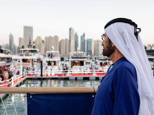 Rephrase the title:Sheikh Mohammed visits 30th edition of Dubai International Boat Show