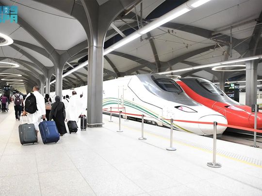 Rephrase the title:Photos: Haramain High-Speed Railway transports over 1.3 million visitors and Umrah pilgrims